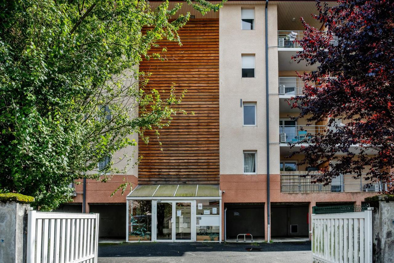 Appart. T 1 Bis, Centre Ville, Entierement Renove Lourdes Extérieur photo